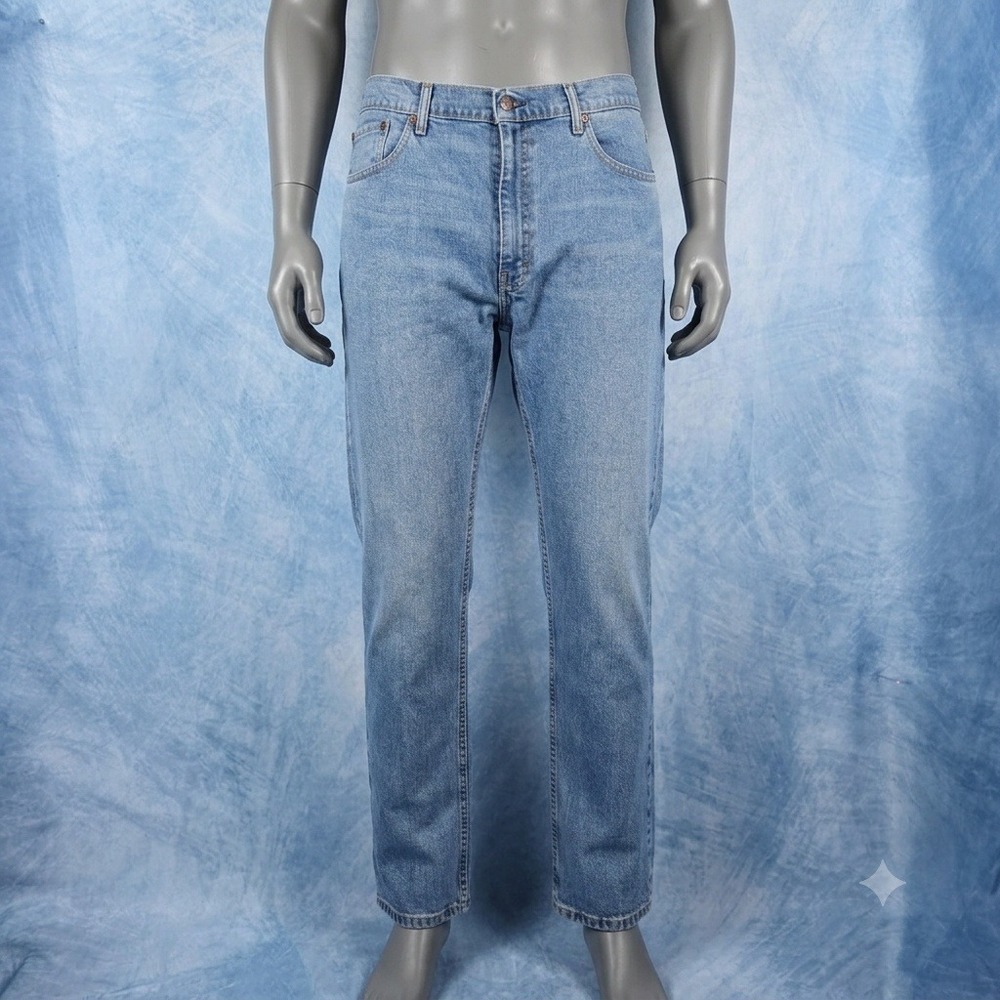 Levis 505 Regular Fit Jeans Mens 36x32 Medium Wash Blue Straight Leg Denim